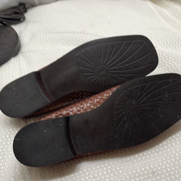 Trotter’s Brown Woven Leather Mule 8.5 Made In Brazil (2) - Picture 8 of 9